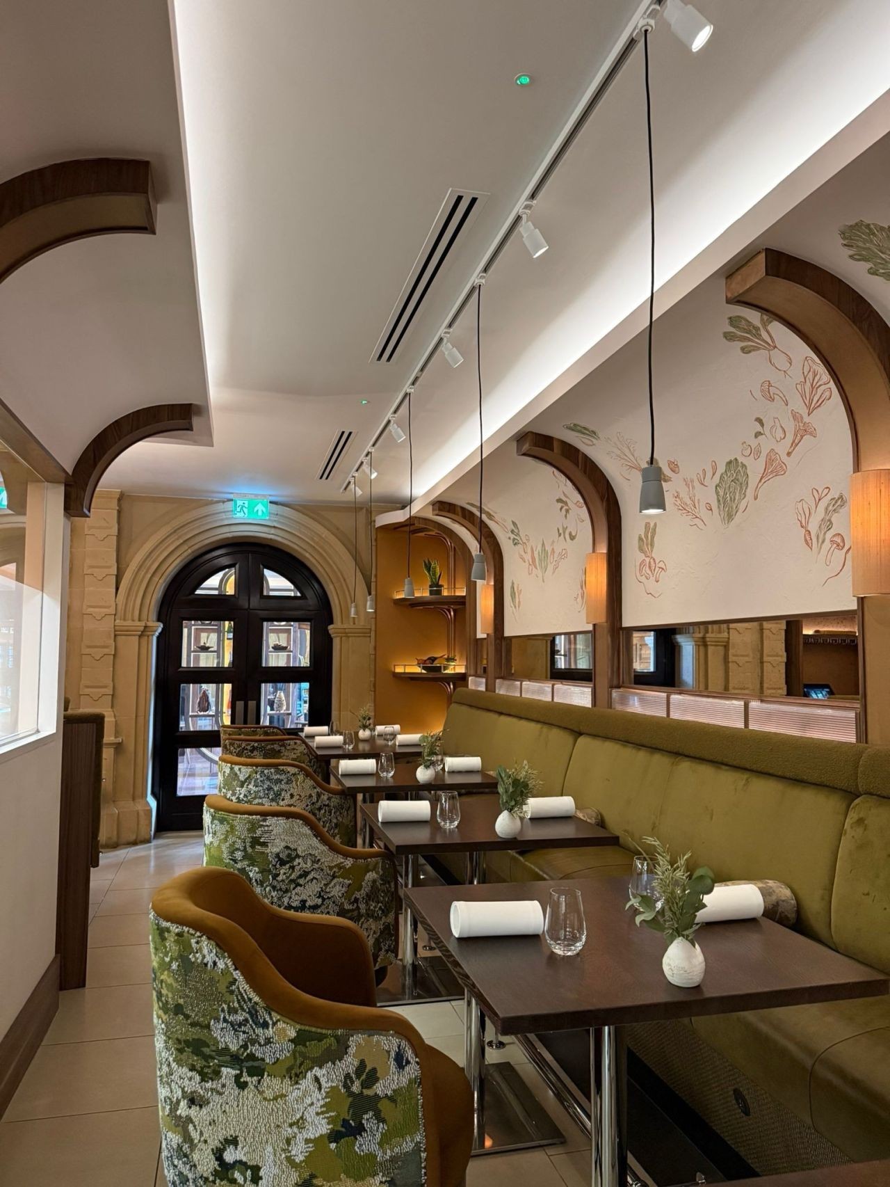 M&E works by MEIS Belfast at The Pass Restaurant in South Lodge Hotel